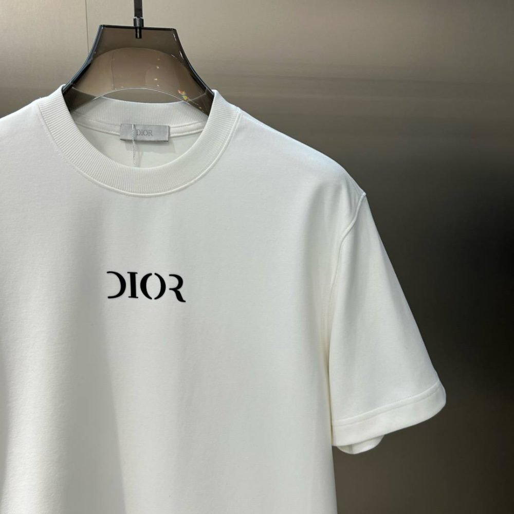 DIOR T-SHIRT