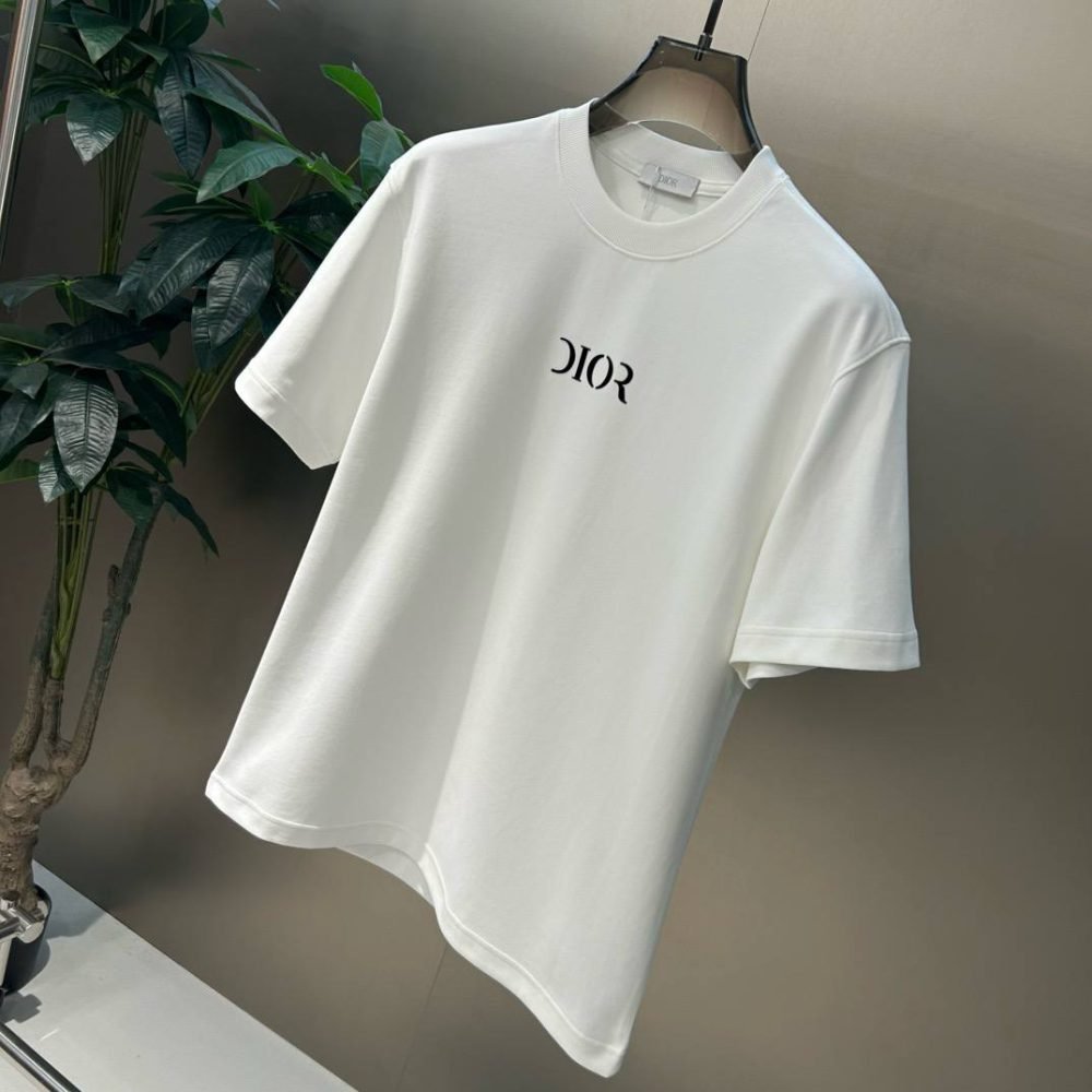 DIOR T-SHIRT