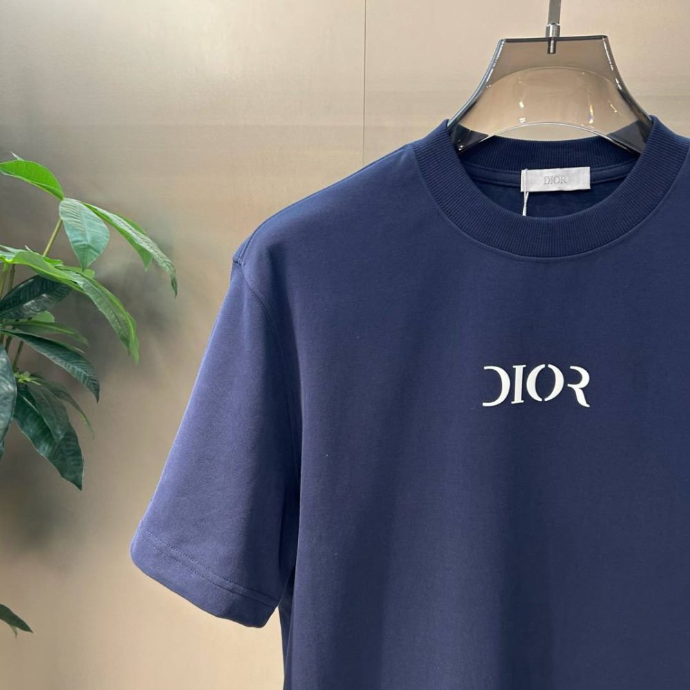 DIOR T-SHIRT