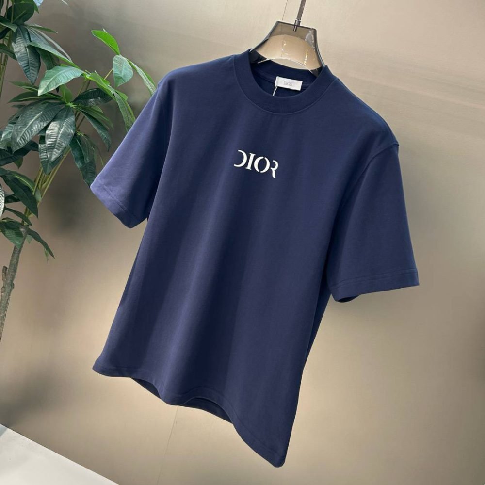 DIOR T-SHIRT