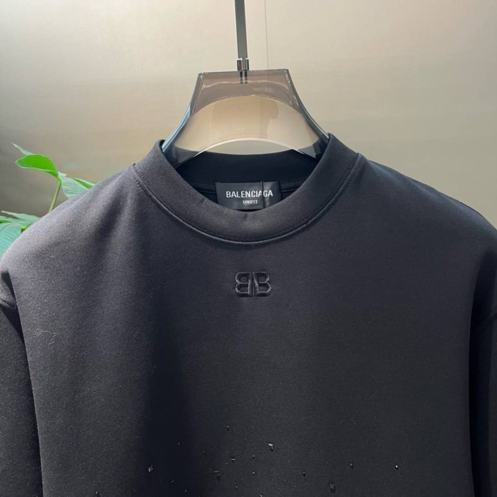 BALENCIAGA BB 24