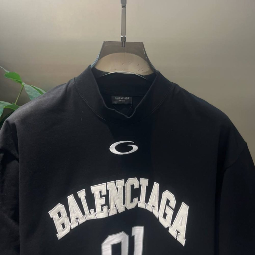 BALENCIAGA 01 SS24