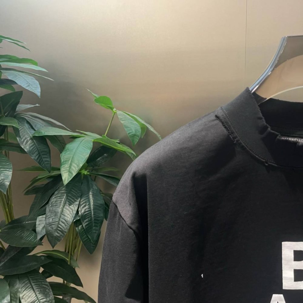 BALENCIAGA VINTG SS24