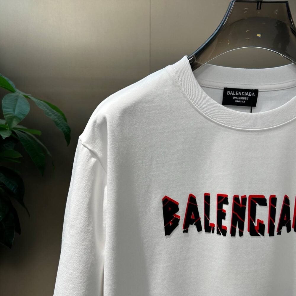 BALENCIAGA TYPE 2