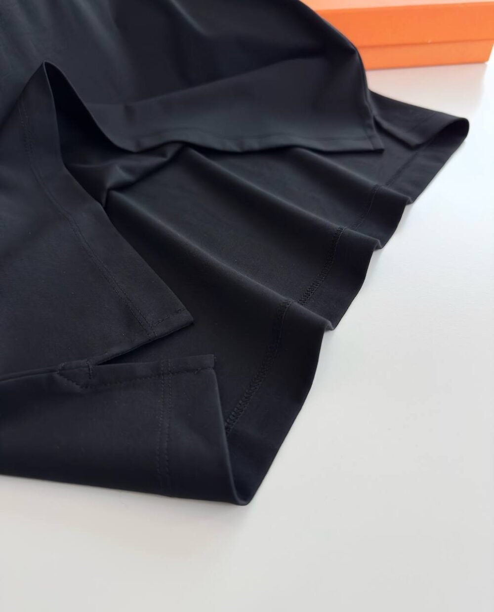 HERMES 24 T-SHIRT