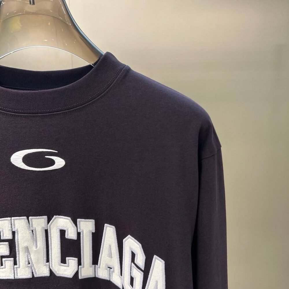 BALENCIAGA SWEAT 01