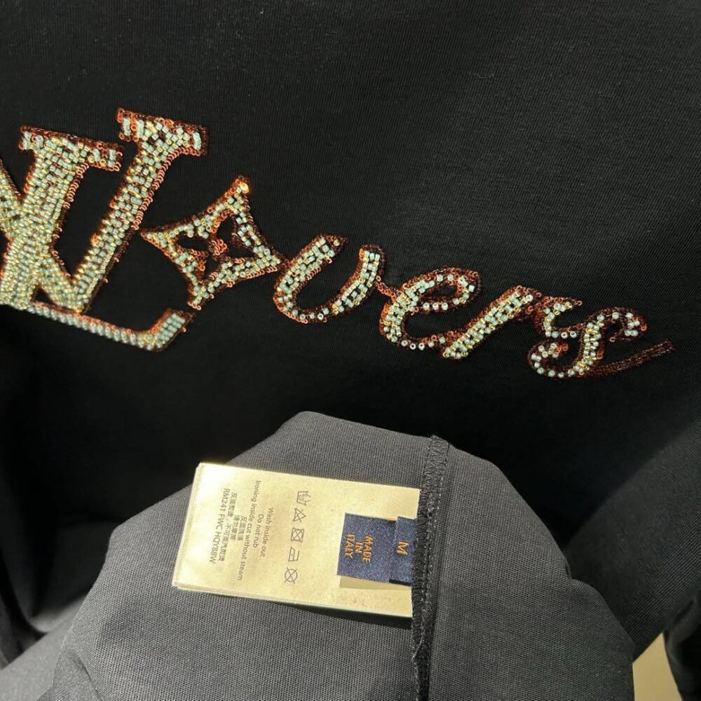 LOUIS VUITTON LOVERS 2025