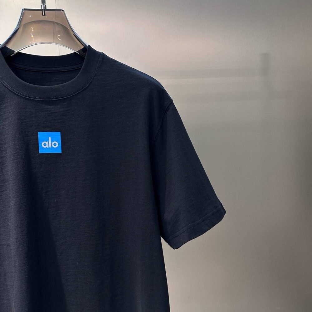 ALO TSHIRT SS25 BLACK/WHITE