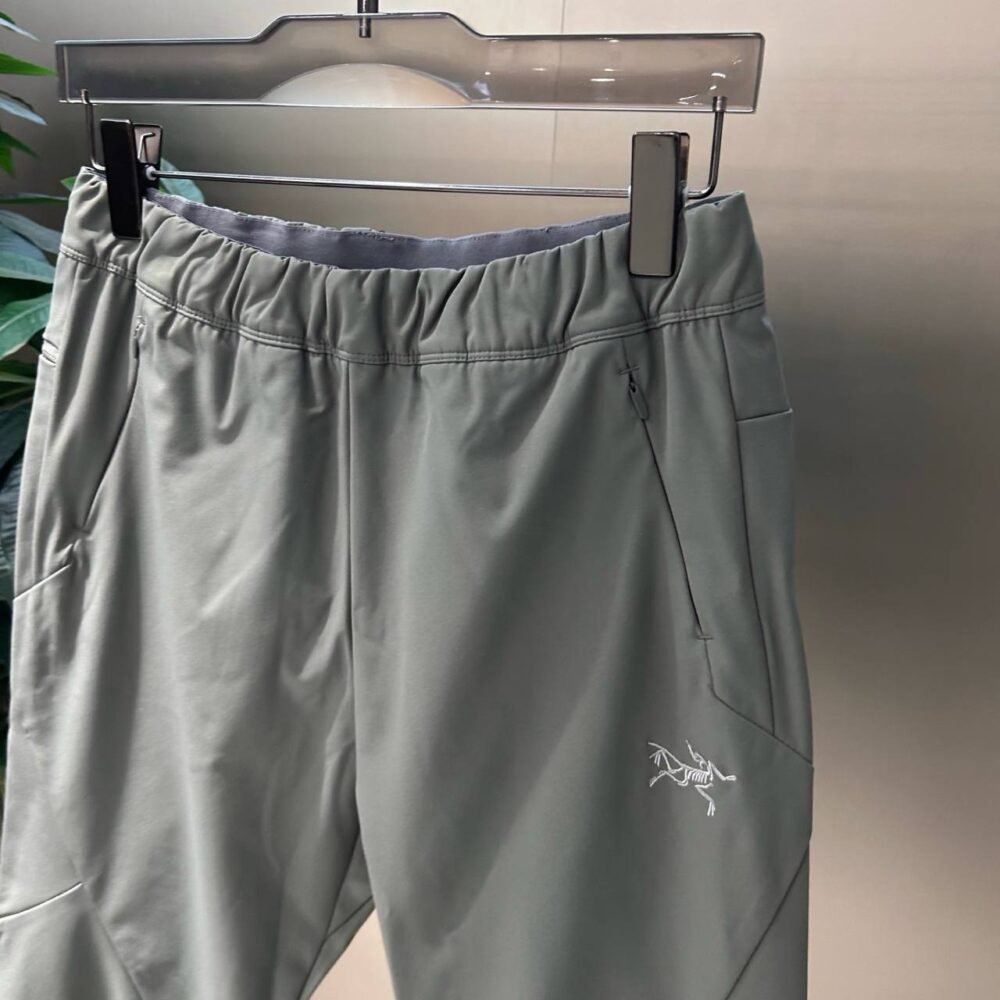 ARCTERYX SS25 GORTEX