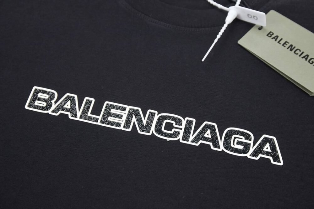 BALENCIAGA MESH DESIGN SS25
